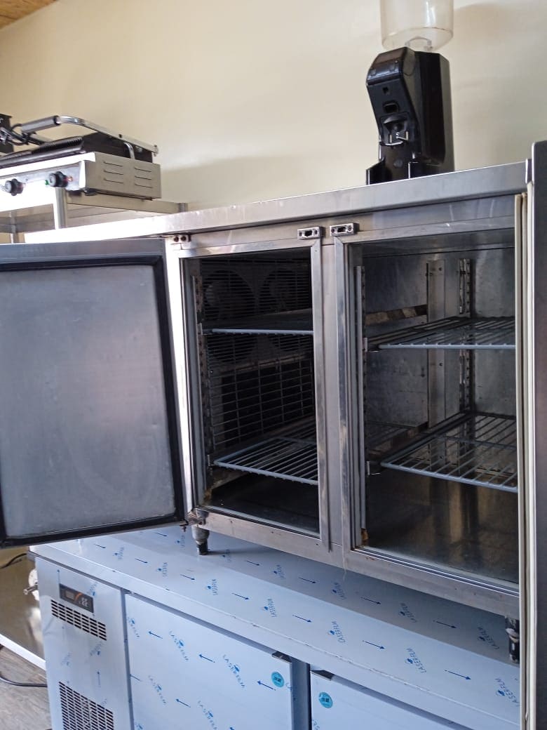 Undercounter chiller gaskets